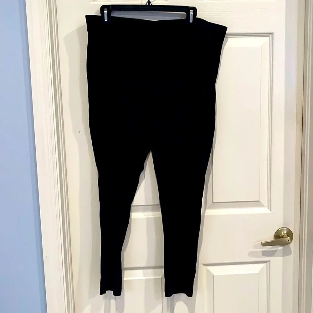 # Black 1XP full length leggings